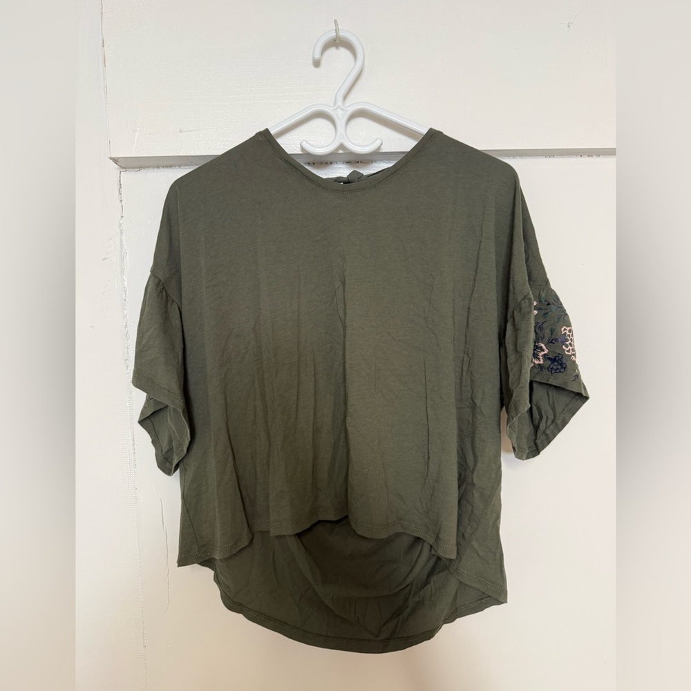 Reitmans Floral Short Sleeved Flowy Top